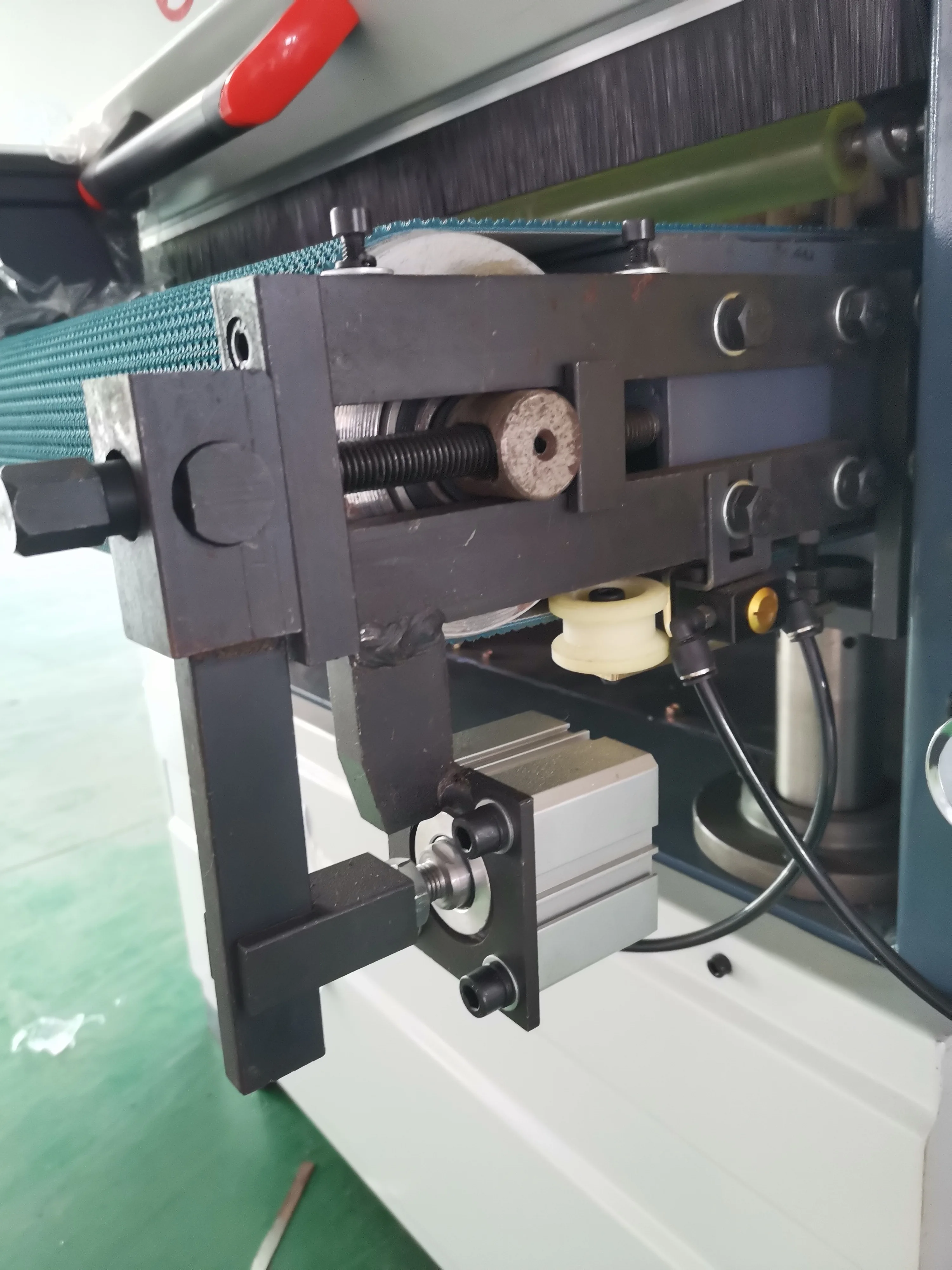 HAILIJU Wood Brush Sanding Polishing Sander machine For Kitchen Cabinet Door Making