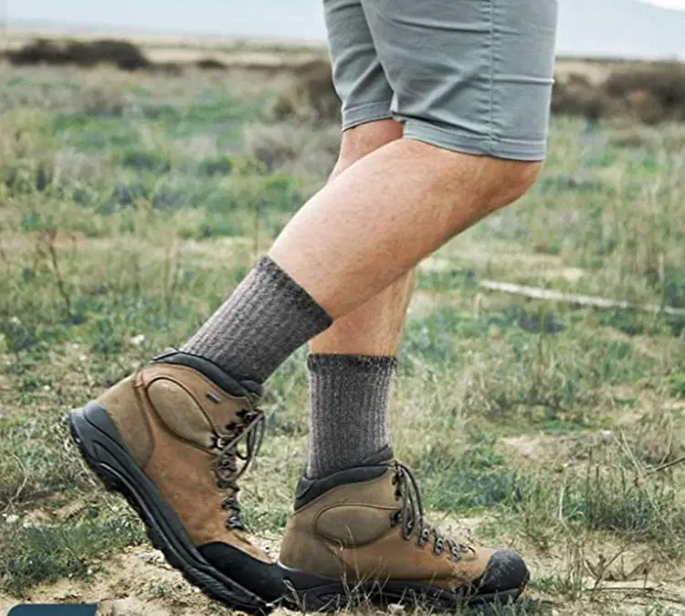 Socks Men High Quality Moisture Wool Socks Ski Thick Warm Winter  Athletic Outdoor Thermal Cushion Crew Merino Wool Hiking Socks