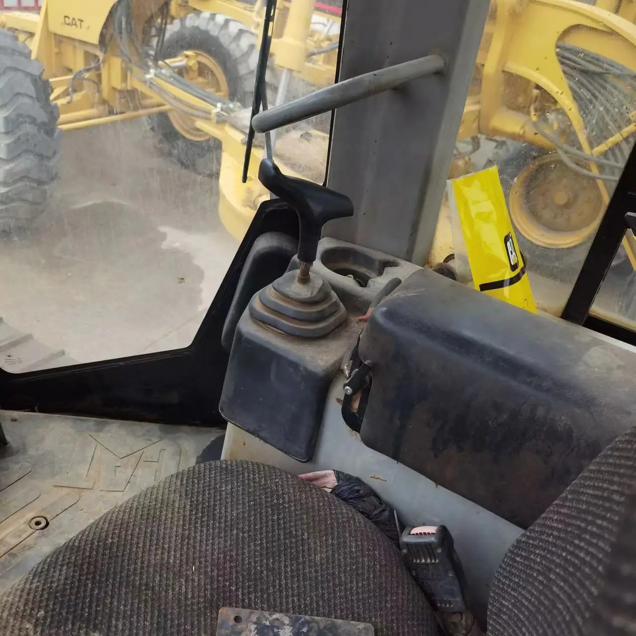 Original Caterpillar D4H Crawler Bulldozer Good Performance Used Dozer in Good Condition from USA Low Price Core Motor Component