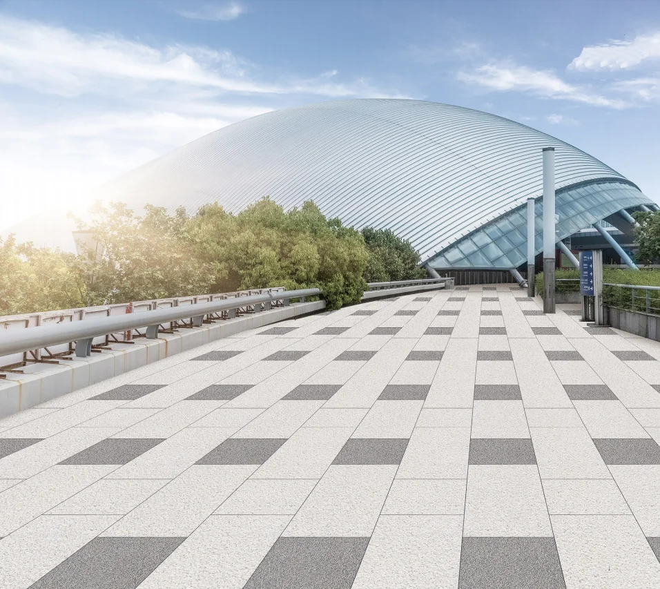 Foshan Fatong Outdoor Stone Ceramic Tiles 300X600x18mm Pearl White Plaza Tile