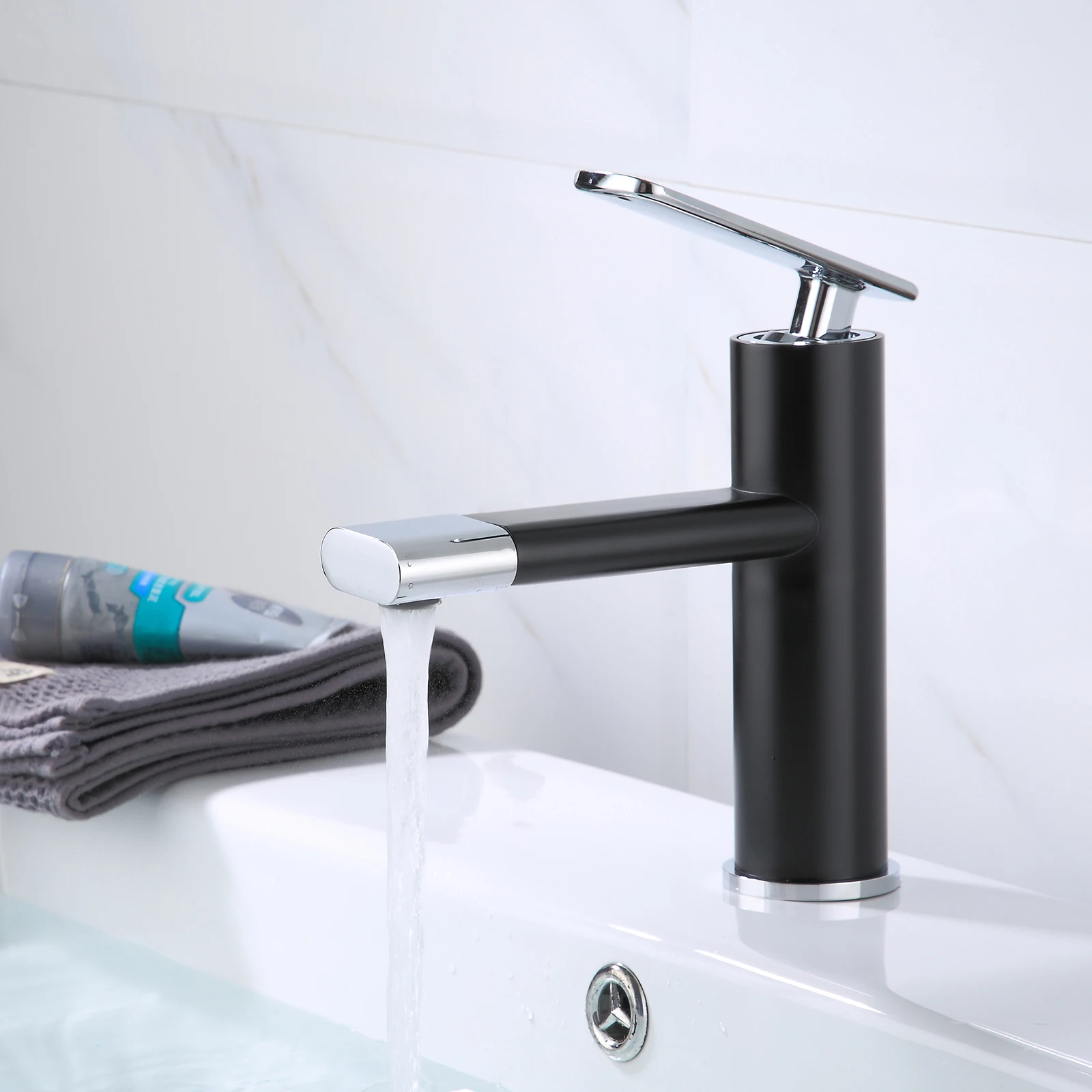 Hot Selling Basin Mixer Faucet Chrome Bathroom Faucet Hot Cold Water Mixer FLG with 360 Degree Rotation Faucet Spout Sink Black