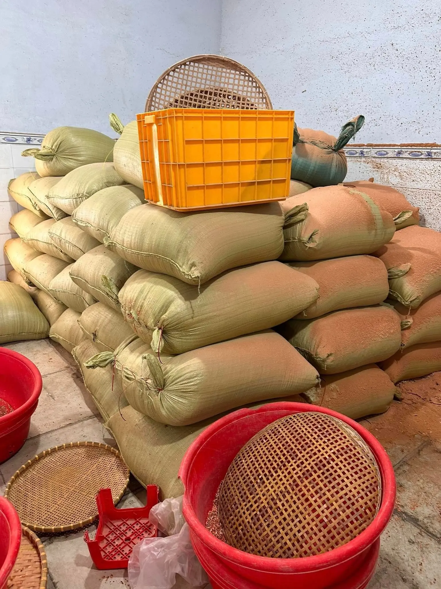 Best Choice High Quality 100% Natural Dried Shrimp Shell Top Grade from Vietnam for Cattle Use Excellent Price for Export