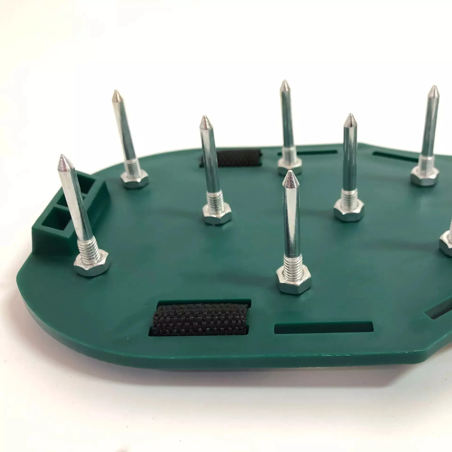 Adjustable Belt Spike Aerator Tools Revives Lawn Health for Lawn/Yard/Garden Comfortable Grass Airation Spikes Shoes