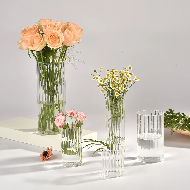 Factory Price Glass Vase home decoration wedding decoration Luxury Modern Cylinder Spiral High Borosilicate Glass Vase