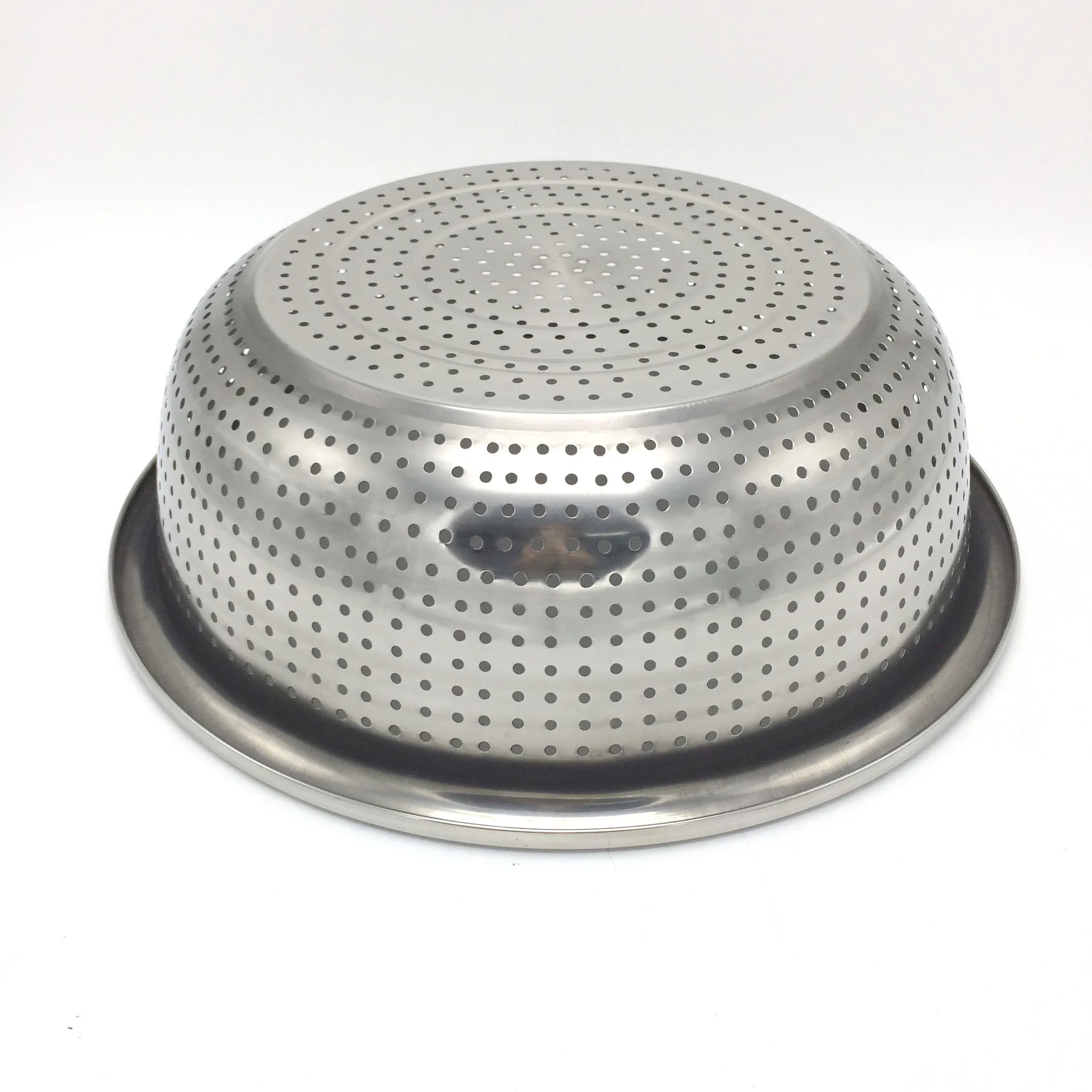304 Stainless steel basin basket bowls sieve draining basin Large Strainer Colander Draining Basket Washing bowl