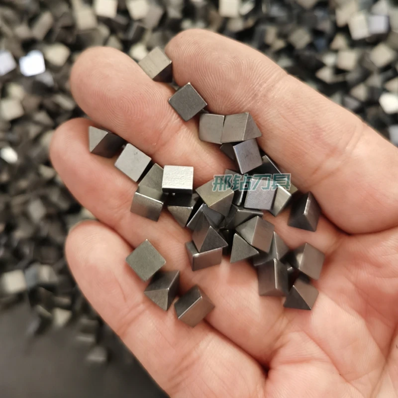 Mata Widia 6.5X6.5X6.5 YG6 Pahat Bubut Tip 6.5 X 6.5 X 6.5 YG 6 Cemented Carbide Triangle