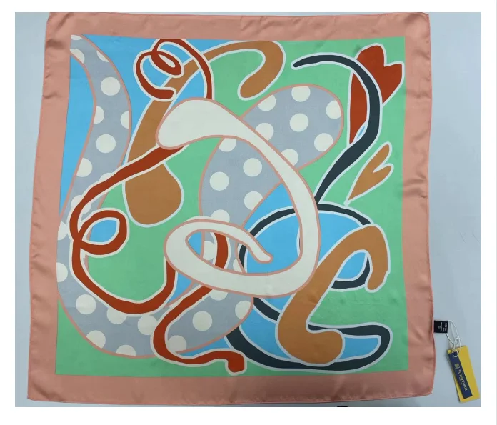 Tongyixin New Design 100% Pure Silk Women Summer Scarf 12mm Silk Satin Luxury Square Scarf