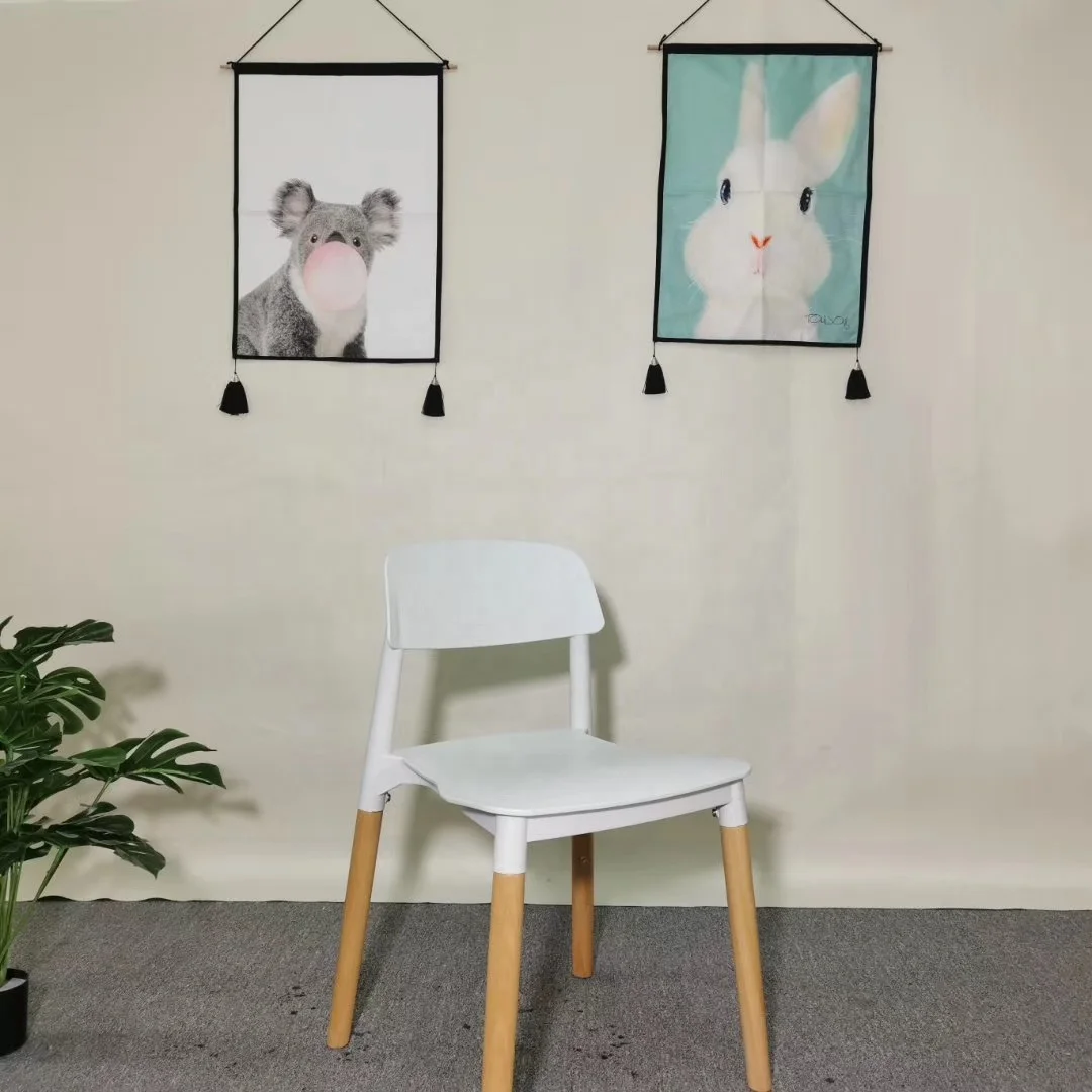 
Fashion Design Hot Selling Plastic PP Chairs With wood leg Chair in Furniture 