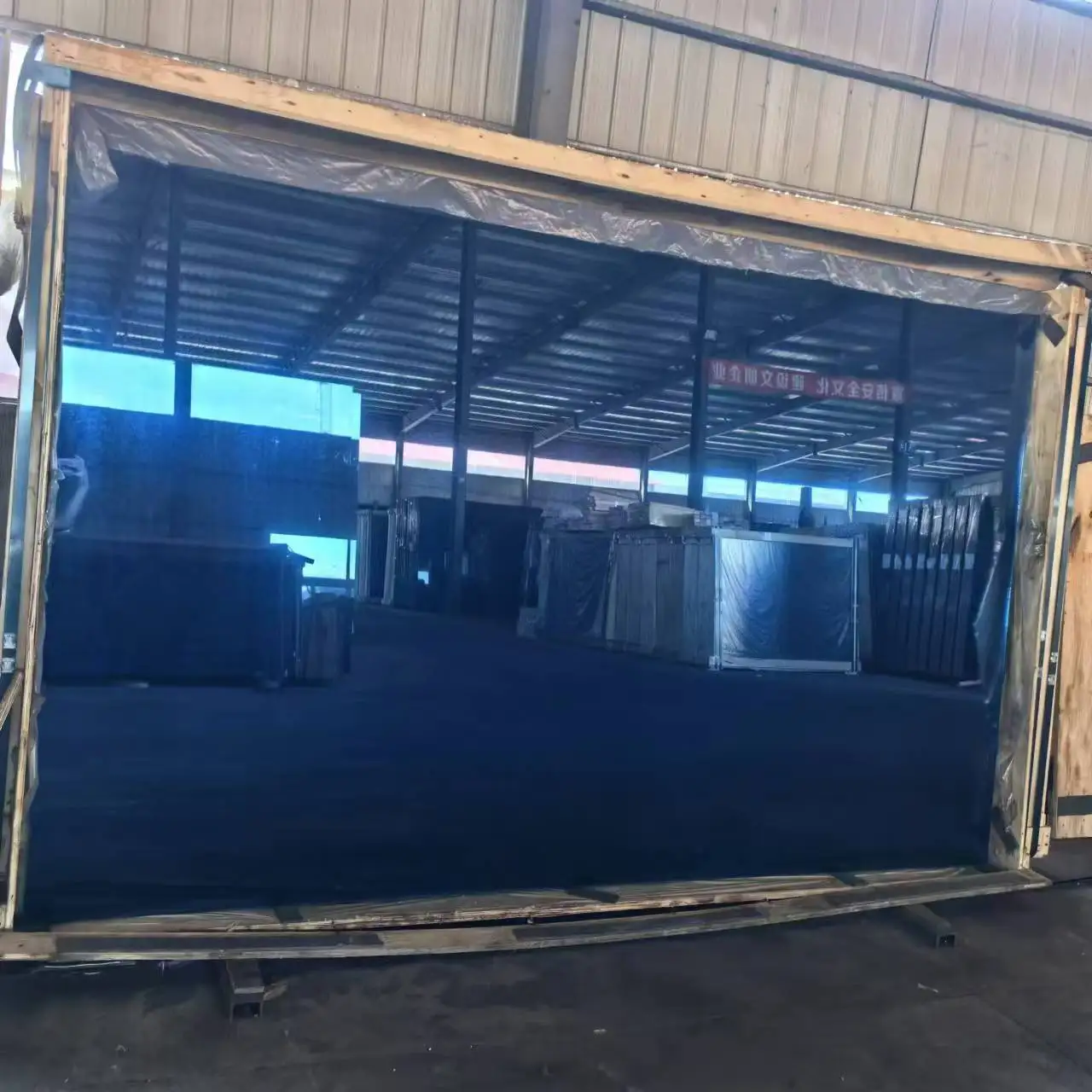 Manufacturer Ford Blue Gem Blue Dark Blue Reflective Glass with Factory price 10mm 12mm 15mm industrial tempered wall glass