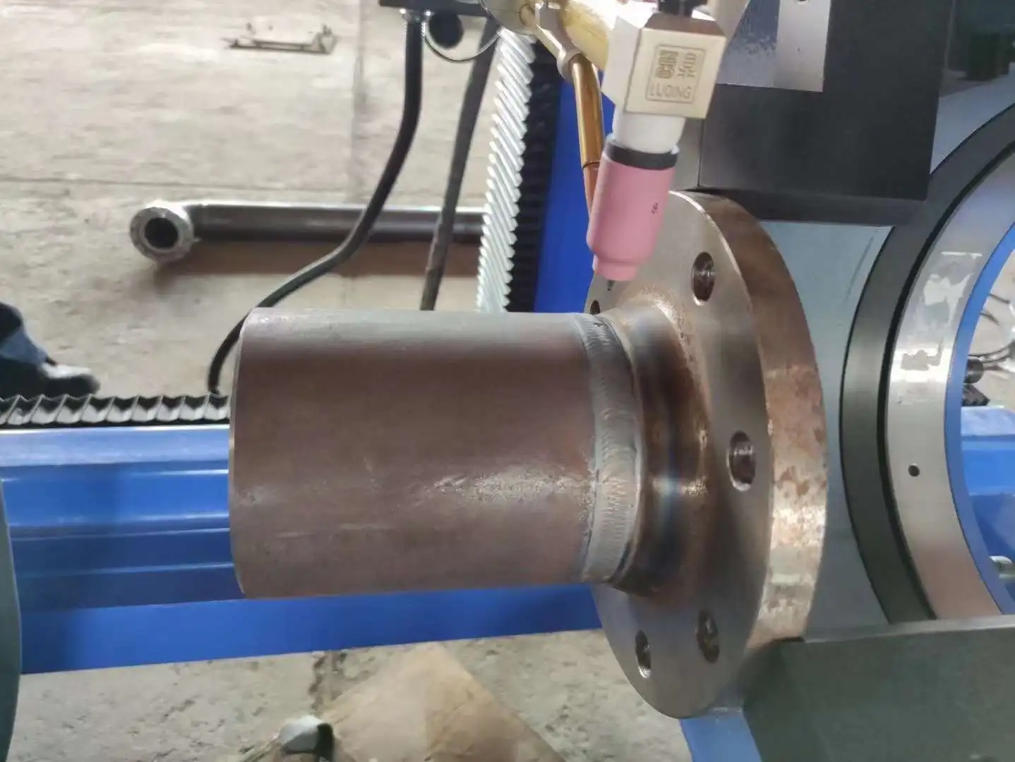 Automatic Double-torches Longitudinal(straight)&Circumferential(circle) seam welding machine for tank,tube,pipe to flange