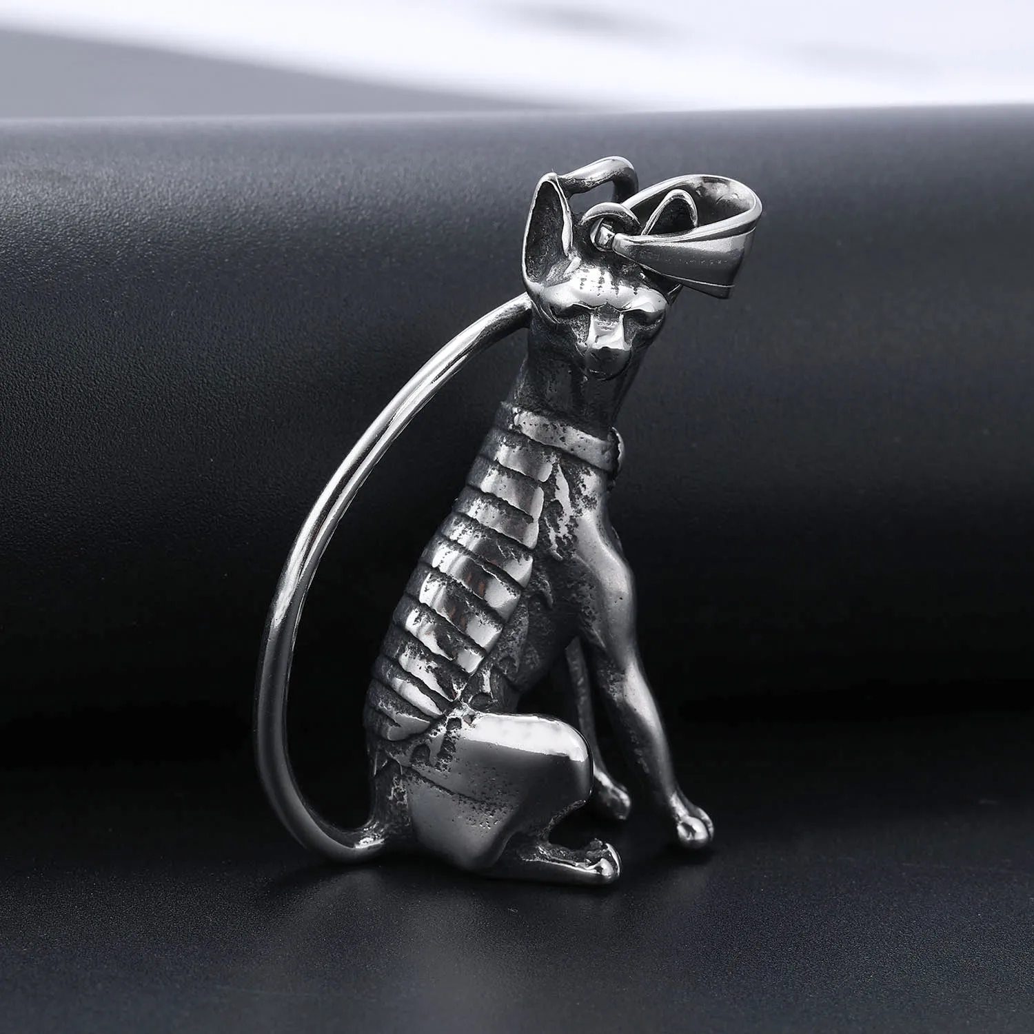High Quality Stainless Steel Egypt Bastet Cat Charm Pendant Ancient Egypt Bastet Statue Egyptian Amulet Jewelry Necklace