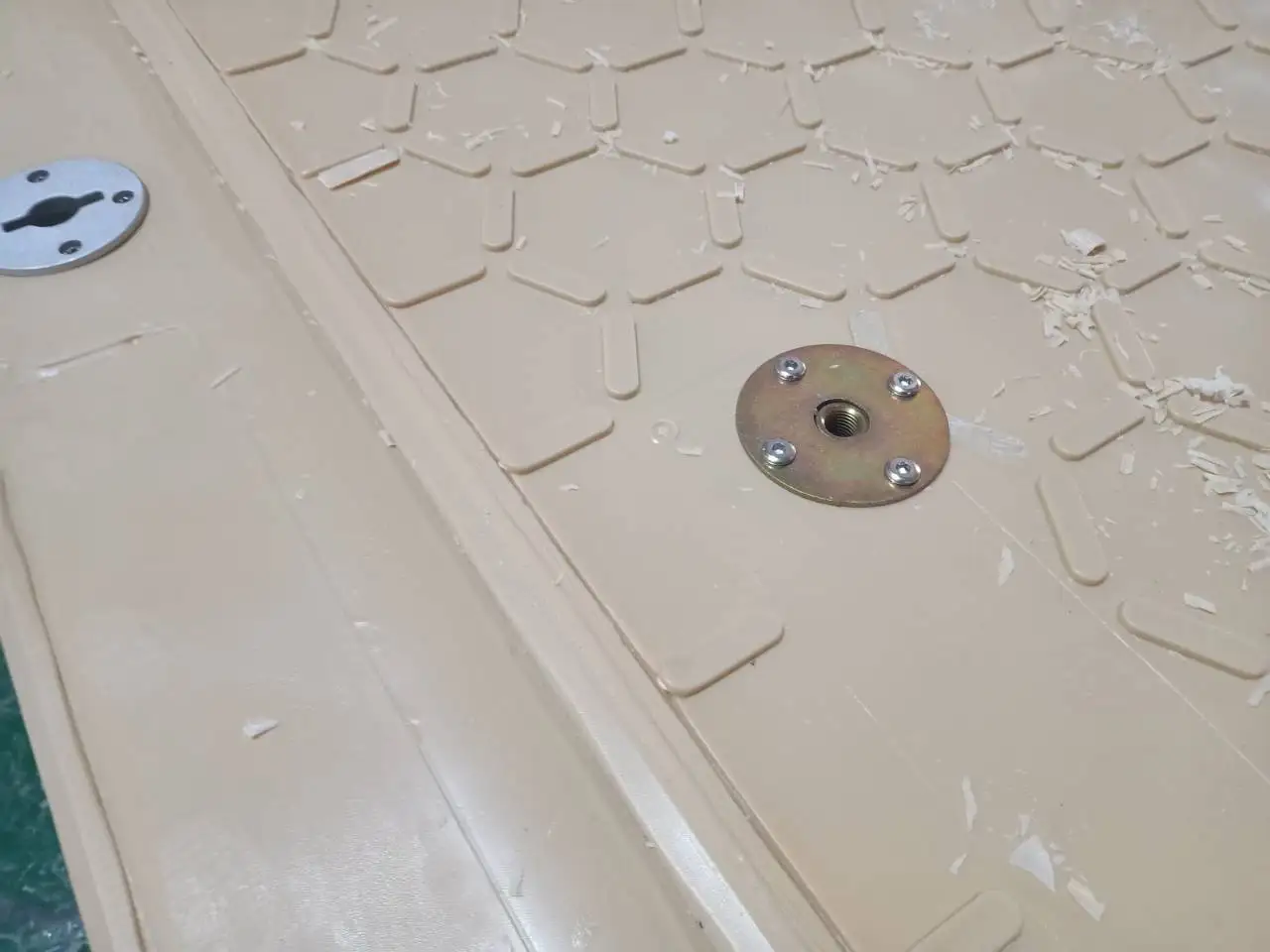 Abosn new design HDPE material overlapping Amphimat temporary ground protection mat