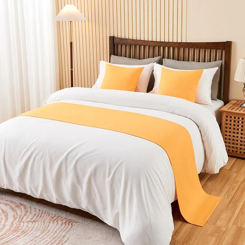 High-End Hotel Bedding Set Soft Beautiful Cushion and Decorative Bed End Flag Towel Runner for Bed End