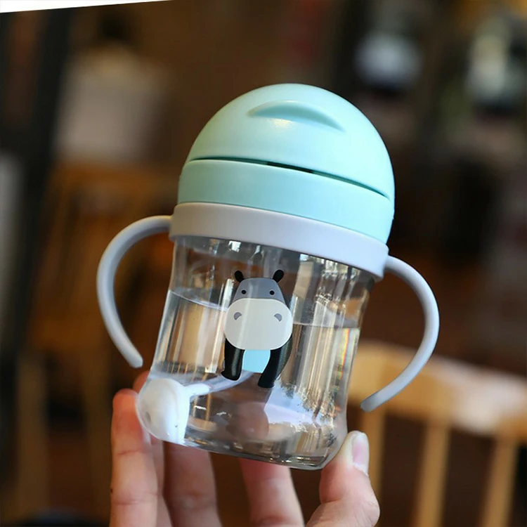 Custom gravity ball straw pp silicone baby water feeding learning baby water bottle with holder