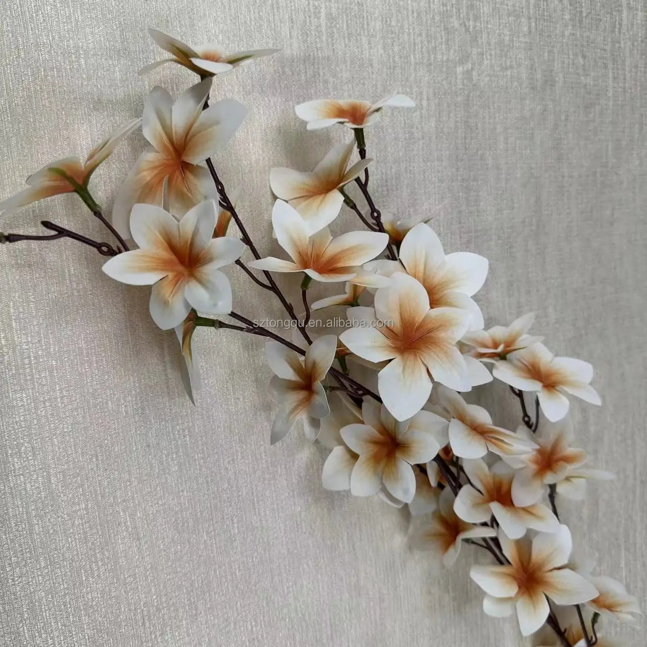 Manufacturers wholesale bell lily simulation flower wedding home photography site scenery artificial flowers