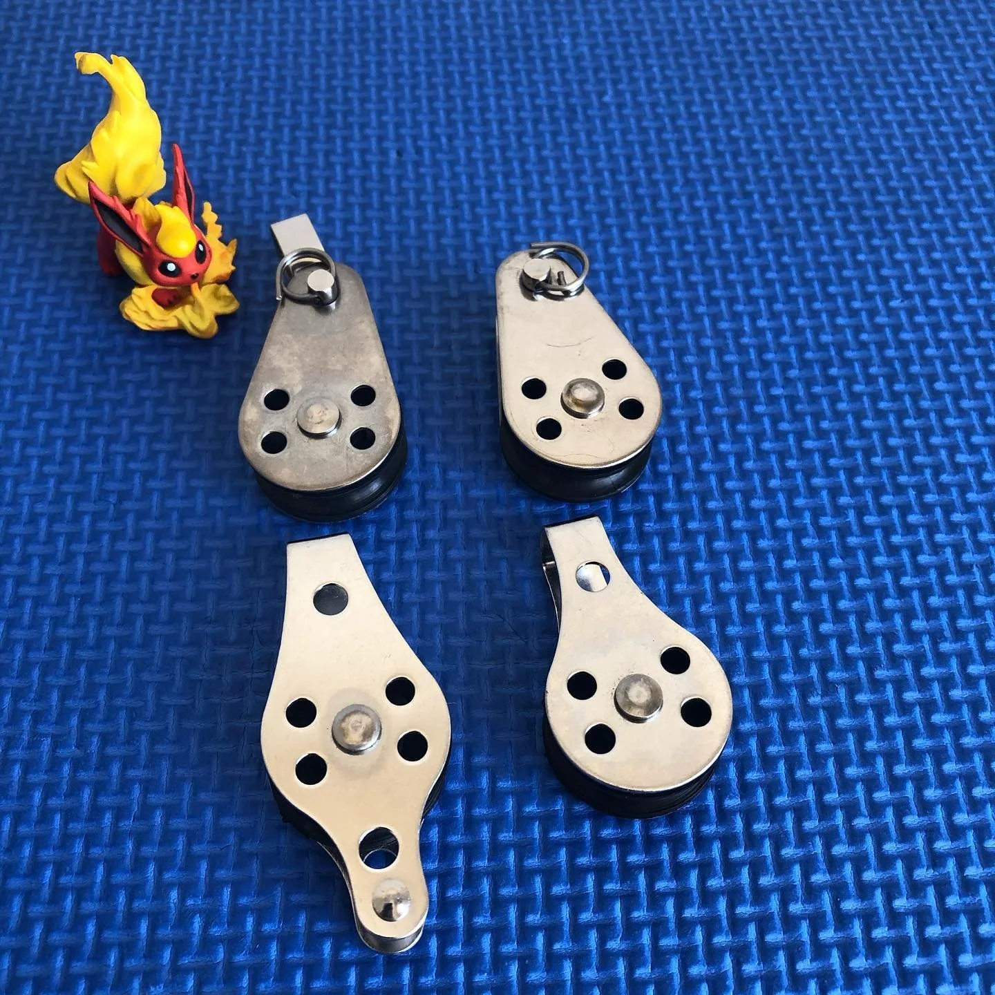 25mm Stainless Steel Nylon Sheave Pulley Blocks W Removable Pin & Bracket for Marine Kayak Canoe Boat Anchor Trolley System