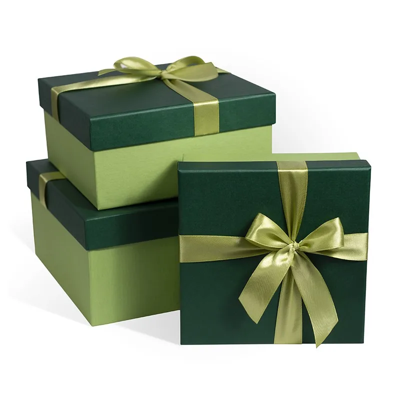 Wholesale Custom Lid Top Cover and Base Bottom Rigid Gift Paper Clothing Packaging Box with Ribbon