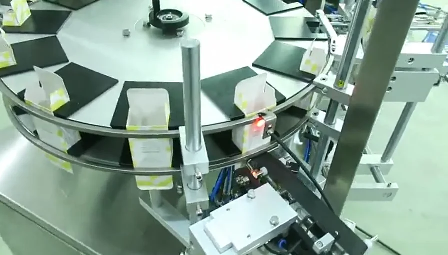 automatic machinery filling liquid small bottle sealing bottling perfume packaging machine