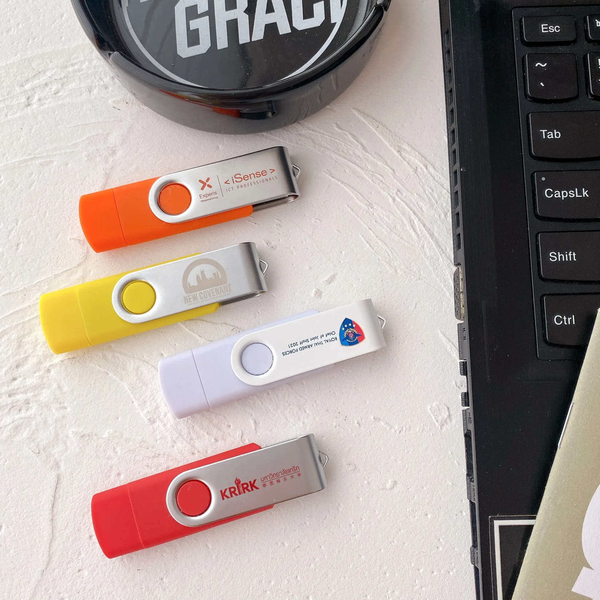 New Product Pen Customise Logo Parlantes Outdoor Camera Wifi Notebook Multi Type-C Swivel Usb Flash Drive