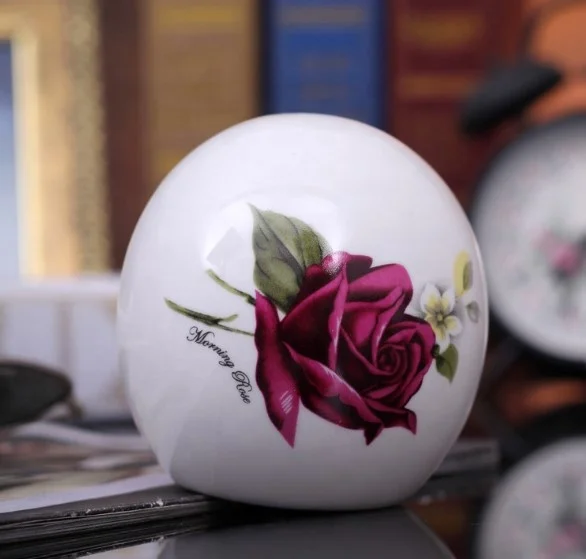 Hot sell egg shape ceramic ashtray with rose flower printing