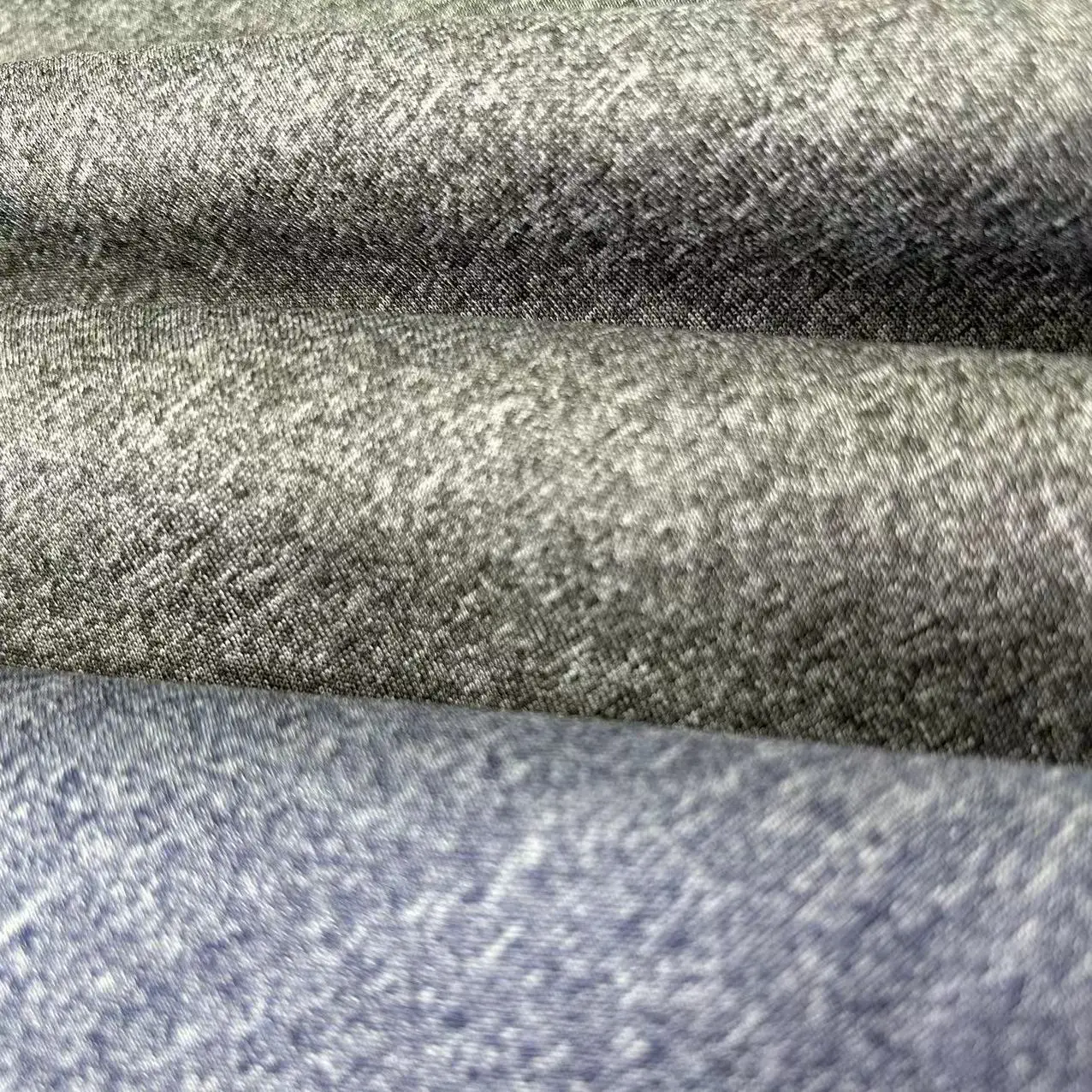 Hot Sale 100% Polyester Breathable Durable Waterproof and Windproof Fleece Fabric for Winter Coats and Garments