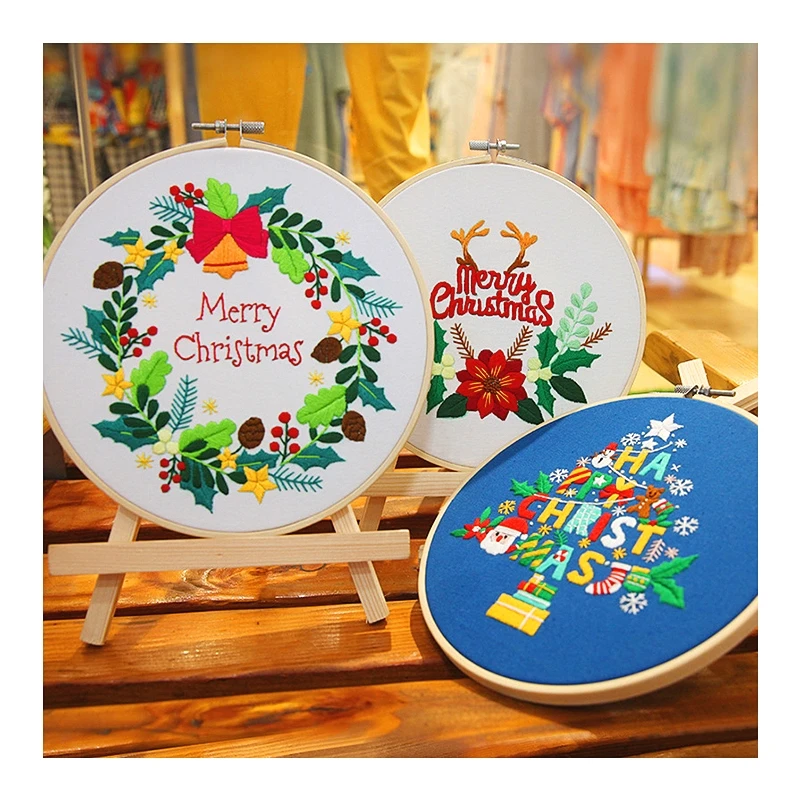 Christmas theme Beginner Embroidery Fabric Threads Material Bag Diy 3d Landscape Needlework Cross Stitch Kit Wall Painting