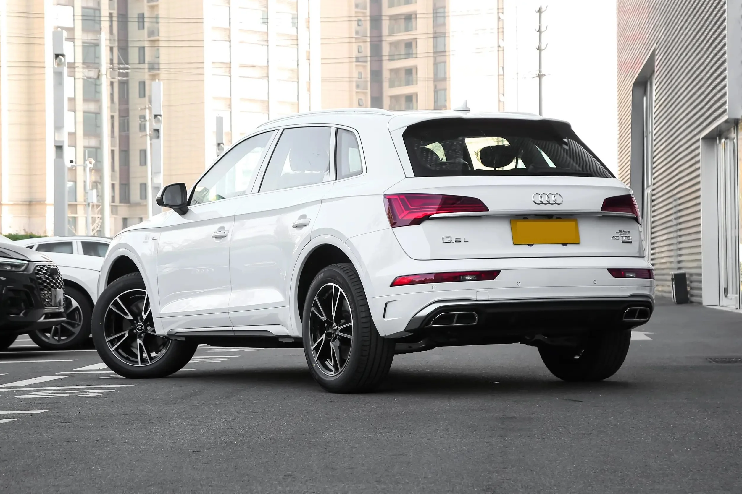 Factory Price 2024 New Car Audis Q5L 40TFSI Fashion and Dynamic Edition Gasoline Cars 0km Used for Sale