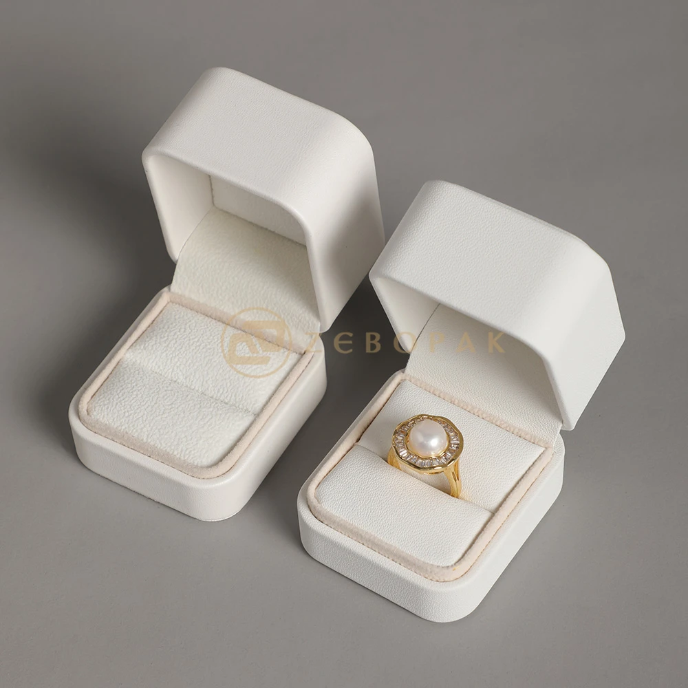 Factory Customized PU Leather Jewelry Box Ring Pendant Jewelry Box Bracelet Silver Luxury  Jewelry Packaging Box Printed LOGO