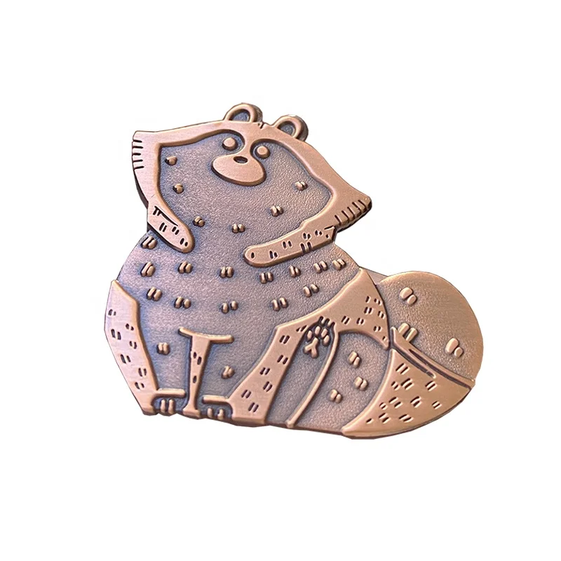 Custom brown animal raccoon Lapel Pin Wholesale Manufacturer Antique Imitation Crafts Die cast soft enamel Badge For Friend Gift