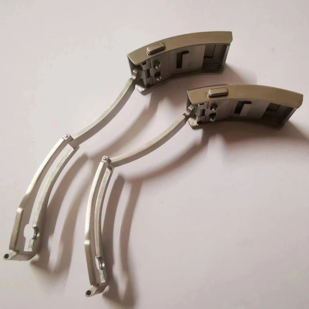 High quality dive watch clasp custom logo watch buckle parts adjustable bracelet clasp