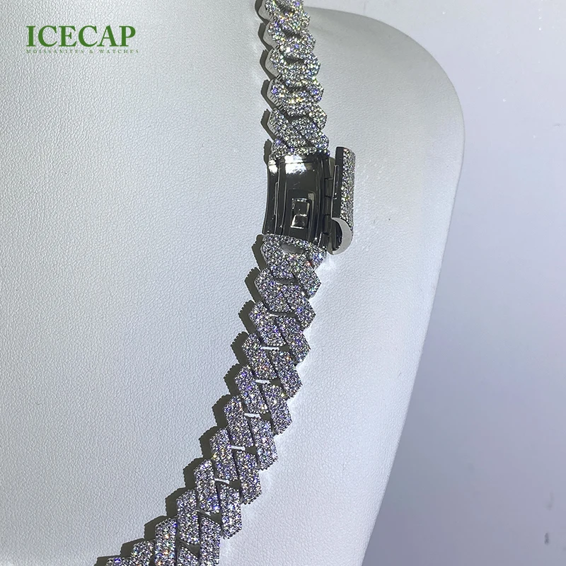 Luxury Fashion Custom Necklace S925 Sterling Silver Cuban Link Chain D VVS1 Diamond Moissaite Chain For Men And Women