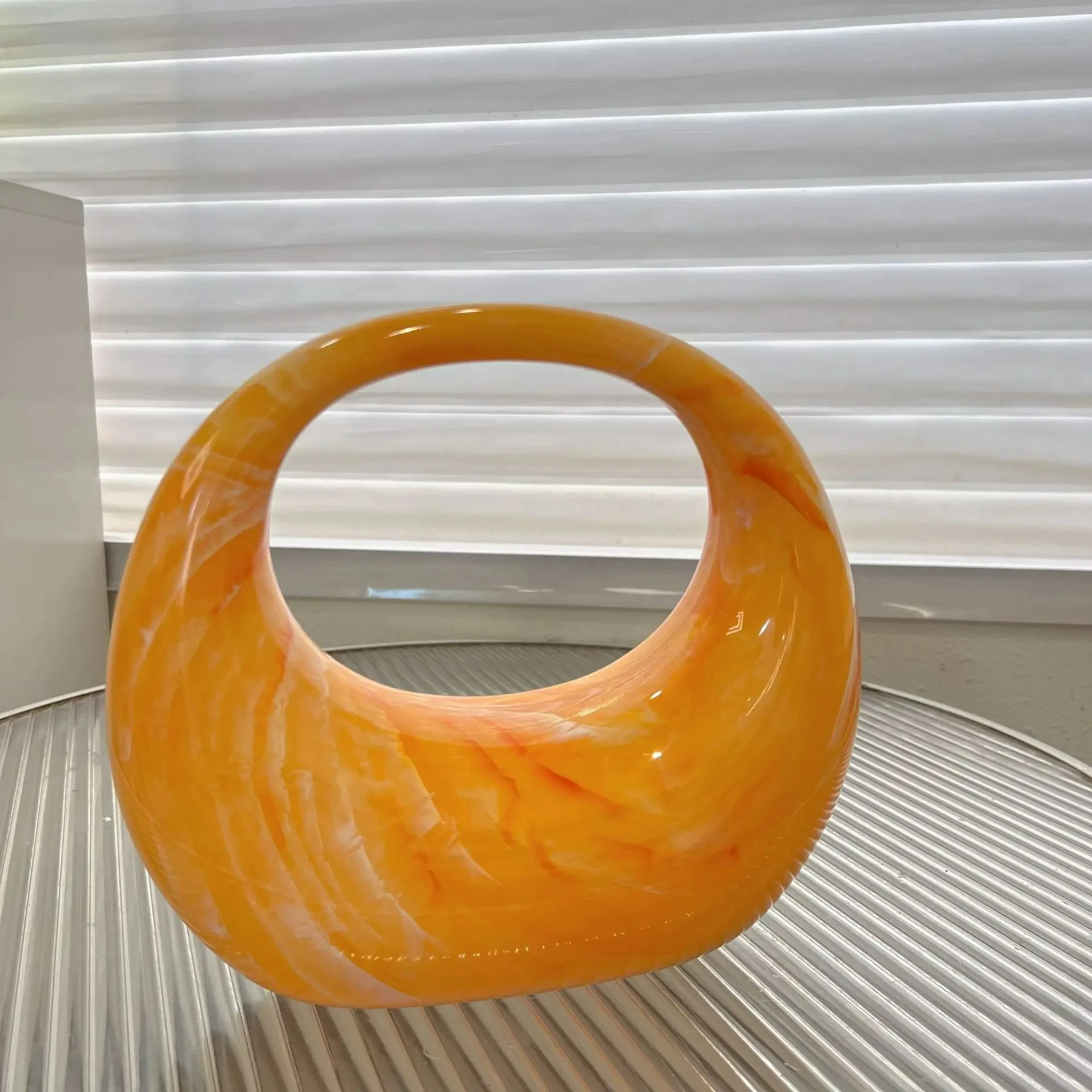 Gradient Wedding Clutch Purse Goose Egg Acrylic Handbags for Women Luxury Evening Bags 2024