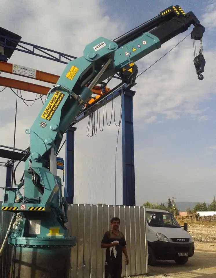 15 ton hydraulic knuckle boom marin crane manufacturer PUMA