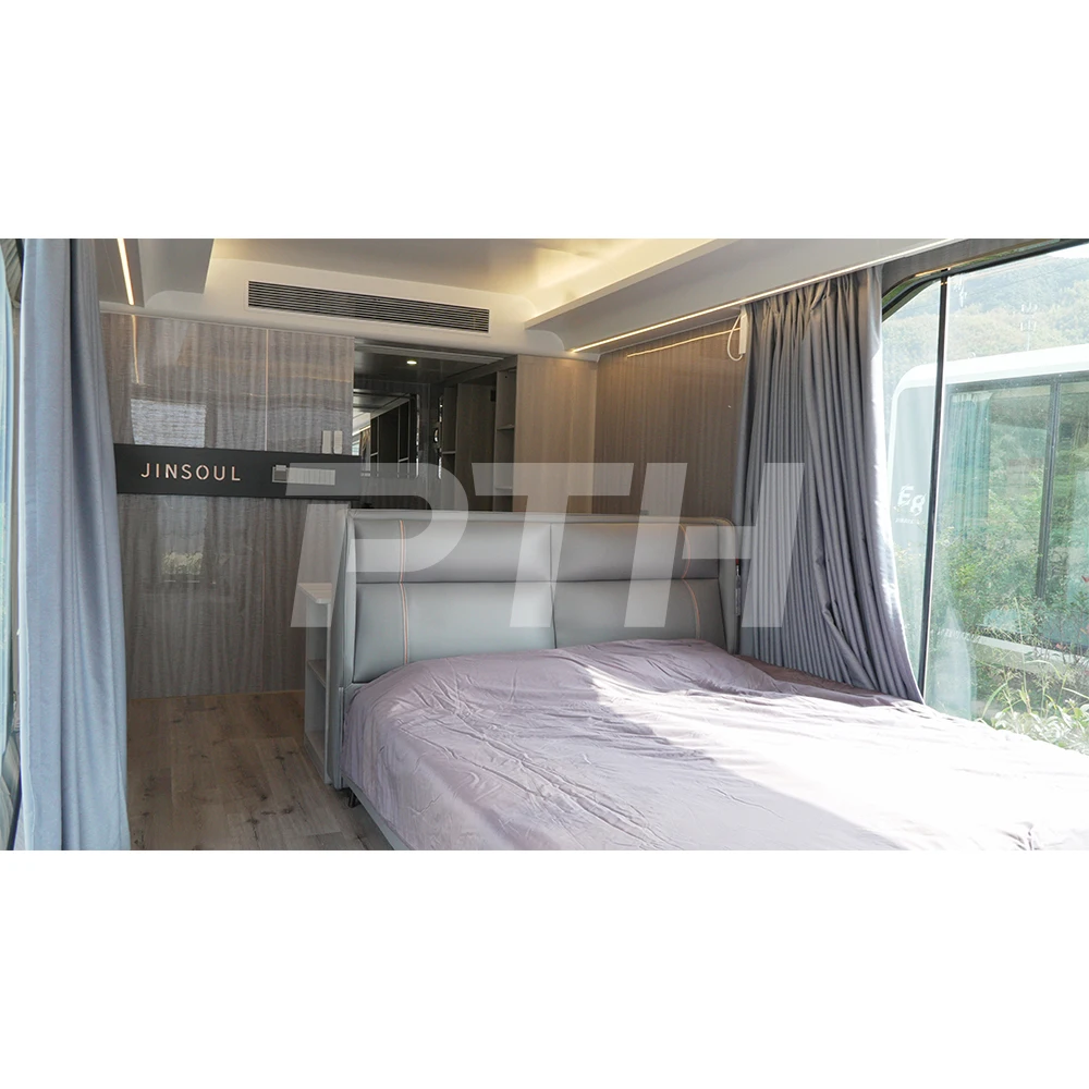 Luxury Prefabricated Capsule House a High-End Tiny Prefab House