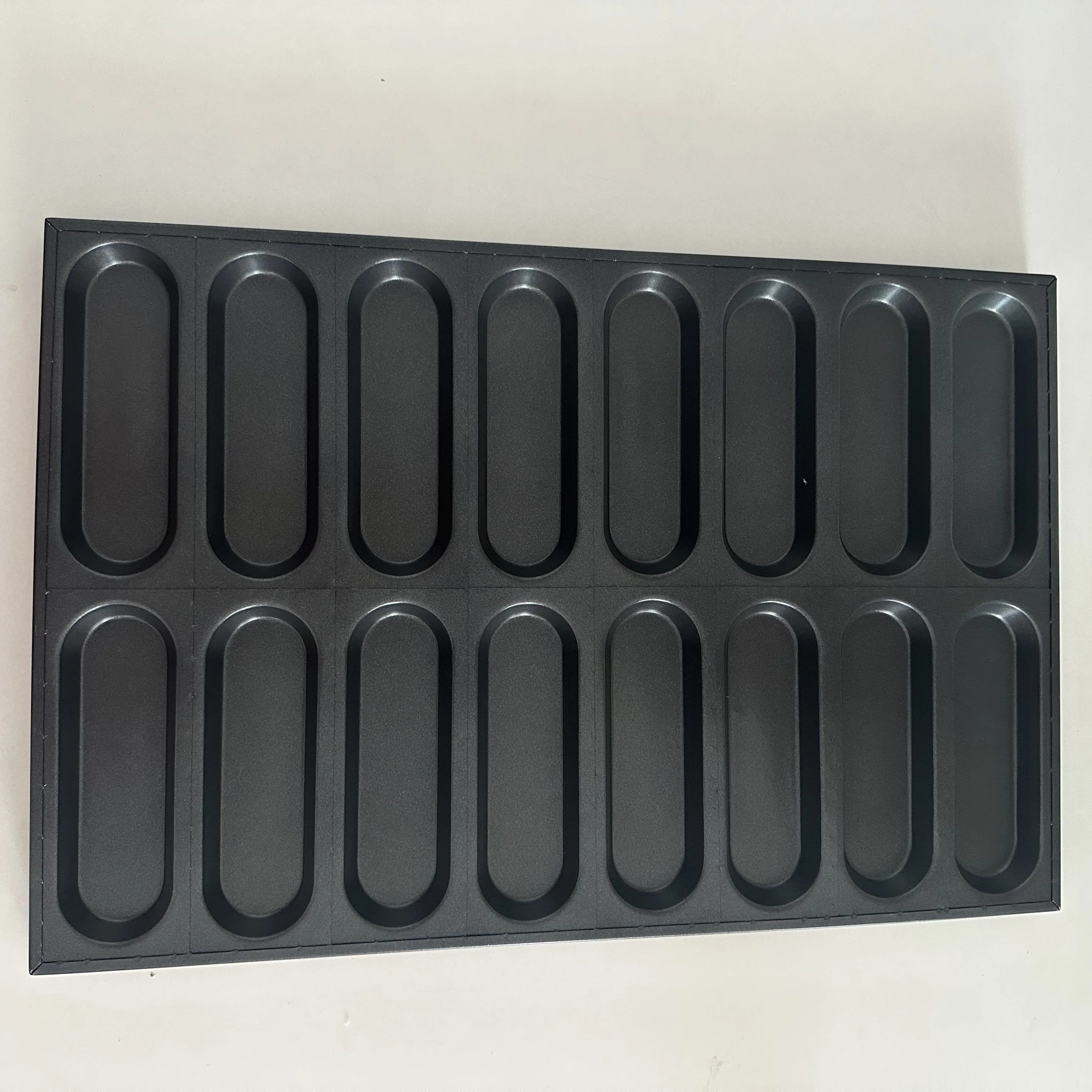 Baking Tool Dishes Mini Cupcake Pan 24 Cup Muffin Pan Non-stick Carbon Steel Muffin Tray