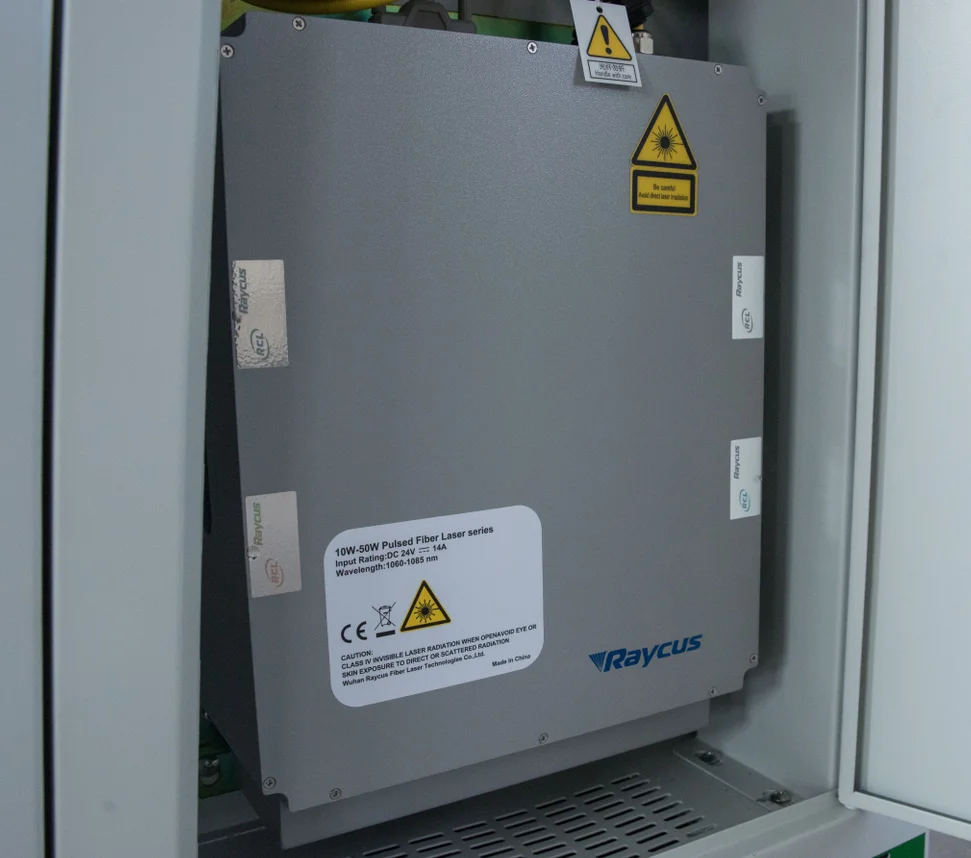 Personalized Custom Equipment Type Optical Fiber Portable Laser Marking Machine For Metal Metal Jewelry