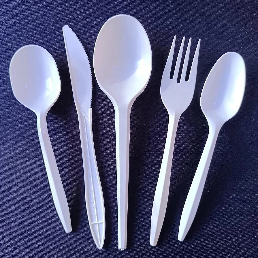 Factory direct medium weight 6 inch  2.5g  compostable  plastic  cutlery 14cm 15cm biodegradable corn starch cutlery