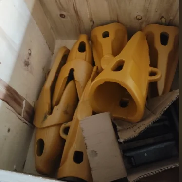 Excavator parts PC1250-8R bucket teeth XS115TV XS115UT XS115SYL WC3P120 WEARCAP teeth for Komatsu
