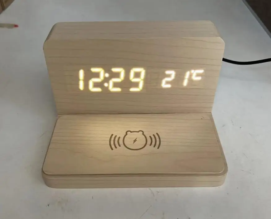 new arrival 2 in 1 wooden wireless charger with clock temperature electronic LED alarm clock