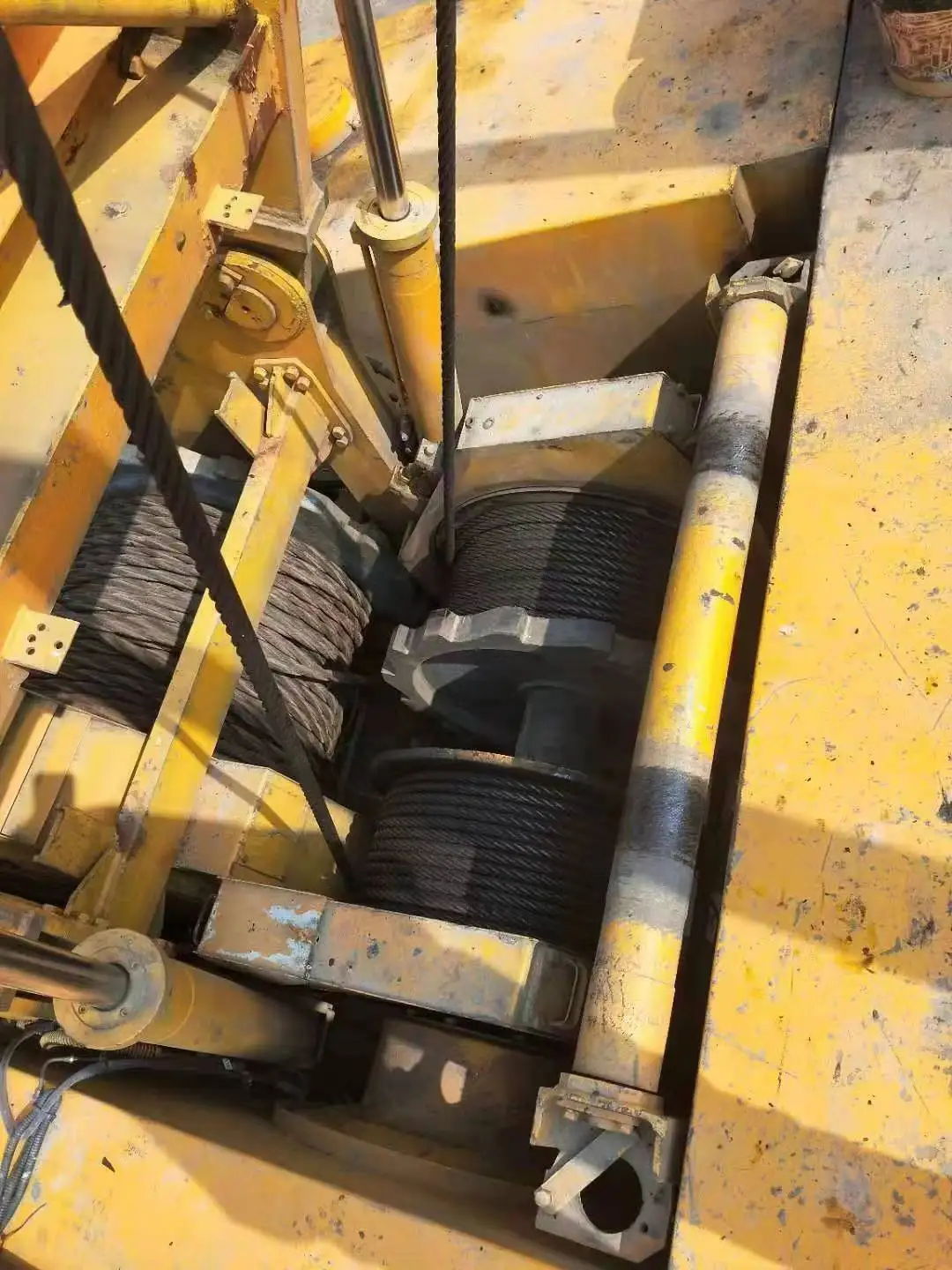 Used heavy construction machine hitachi 150ton crawler crane kh700