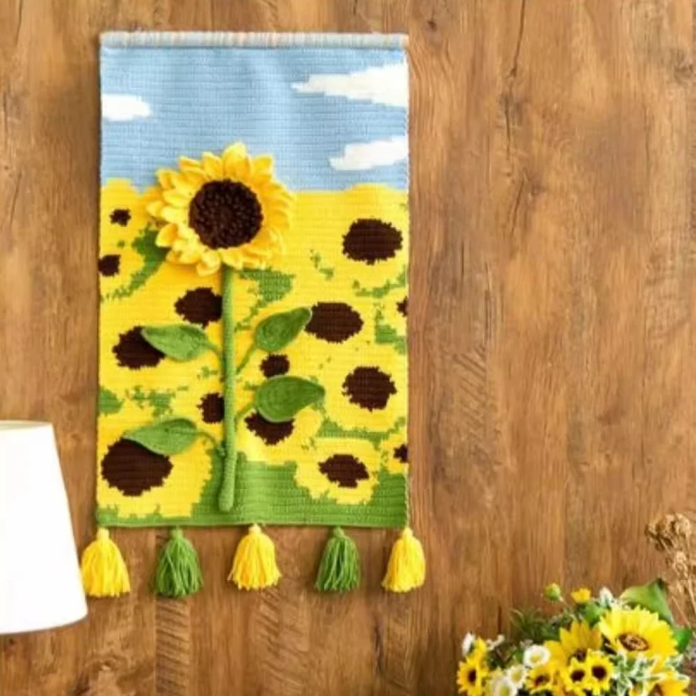 Customized Beautiful Artificial Flower Decorations Crochet Handmade Knitted Tapestry Garden Design Hangings