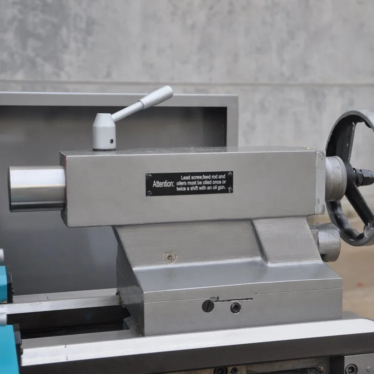 
C6140ZK conventional lathe made in taiwan lathe machine tool with 5.5kw motor 