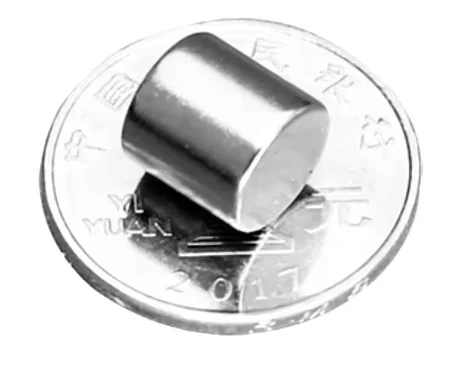 Strong N35 N38 N42 N45 N48 N50 N52 Gold Metal Magnetic Material Cylinder Neodymium Magnets