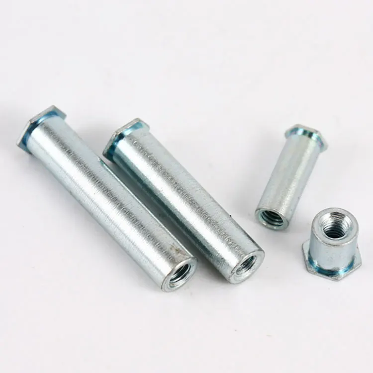 Panel fastener Self-clinching threaded standoff