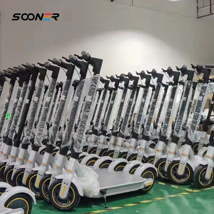 EU UK Hot Sale 350W 15Ah lithium battery e-scooter folding portable patinete electrico electronic scooter