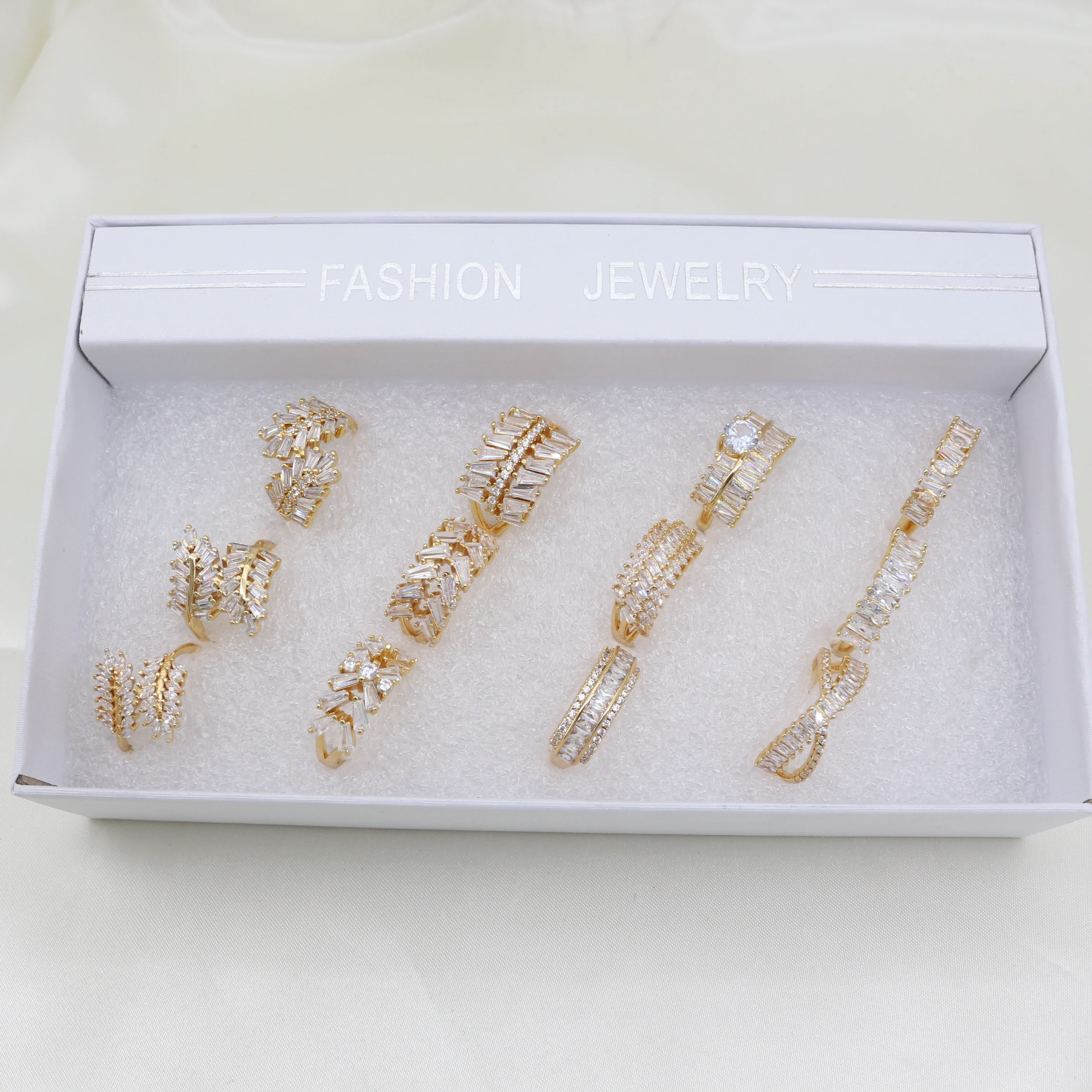 Wholesale Price Factory Supply Adjustable Gold Plated Baguette Stone Jewelry Ring Zircon Wedding Rings For Women