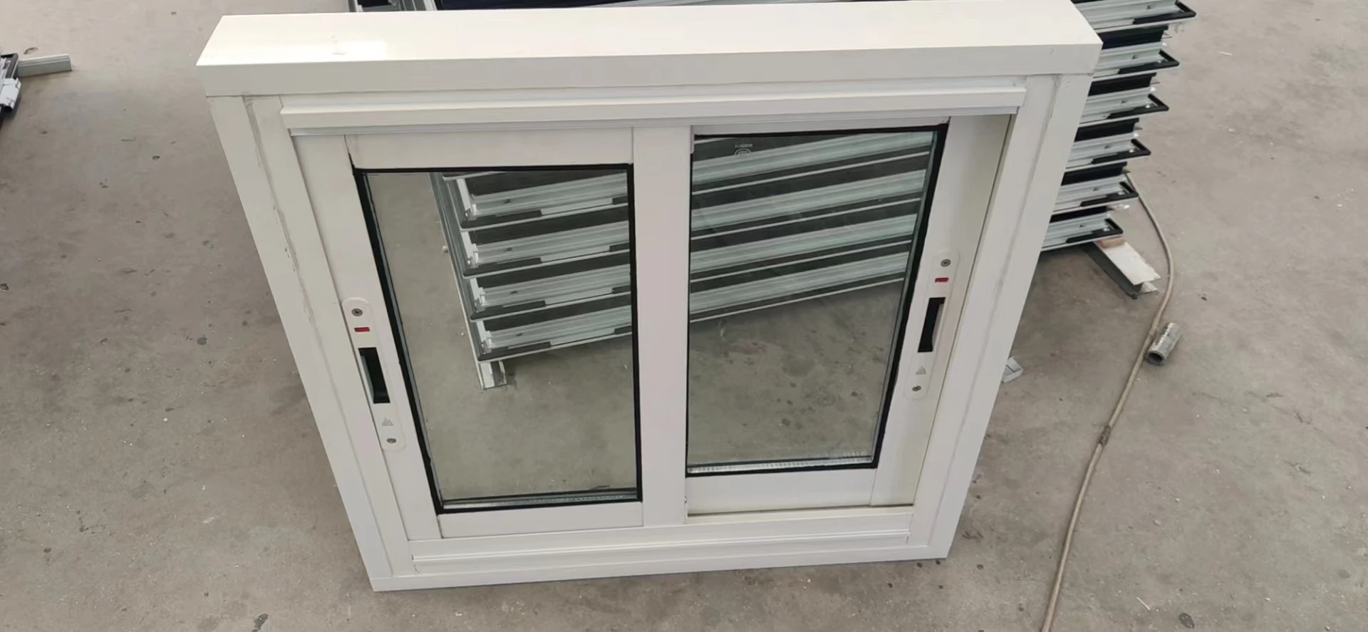 Double glazed champagne color aluminum sliding windows with soundproof insulated glass windows for house