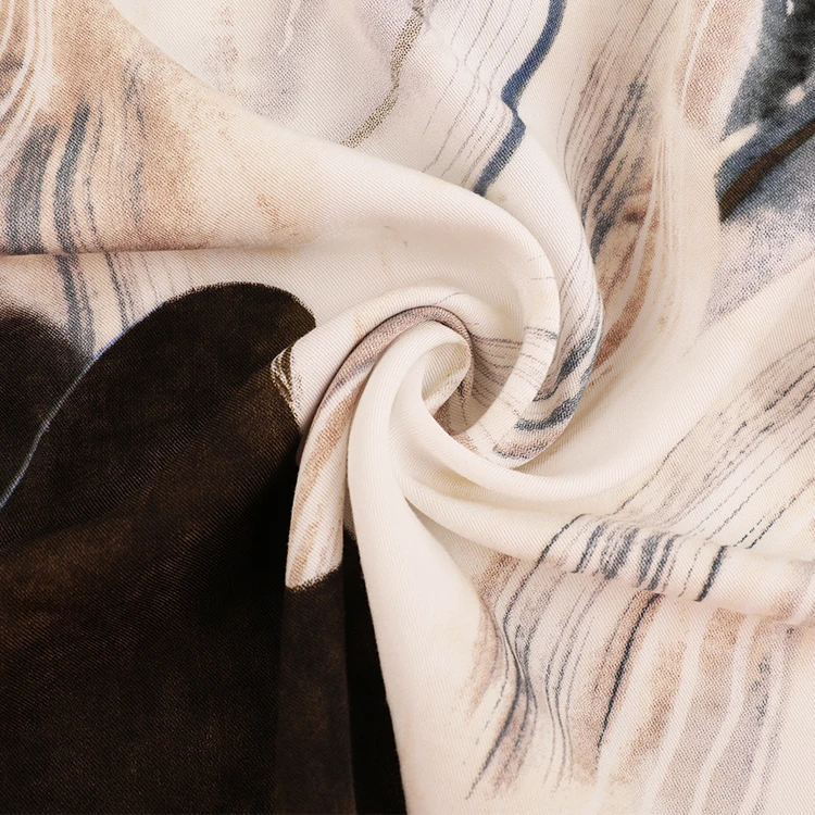 High Quality Comfortable 100% Rayon Brown Floral Printing Rayon rayon Challis Fabric Printed For Pajamas