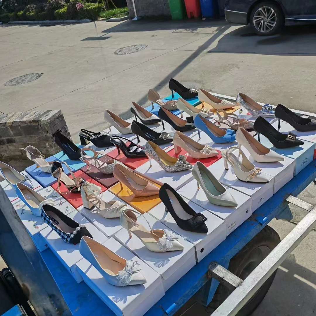 Wholesale New Design Outdoor Summer High and Low Heels Sandals Slipper for Women Ladies