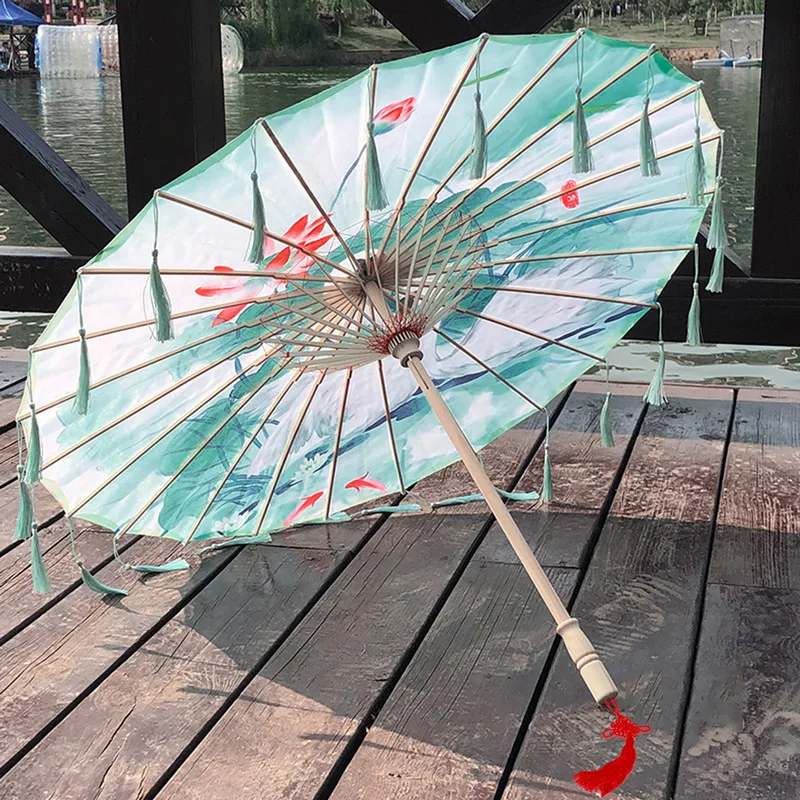 Wholesale Chinese Traditional Romantic Oil Paper Umbrella With Tassels Cherry Blossom Parasols